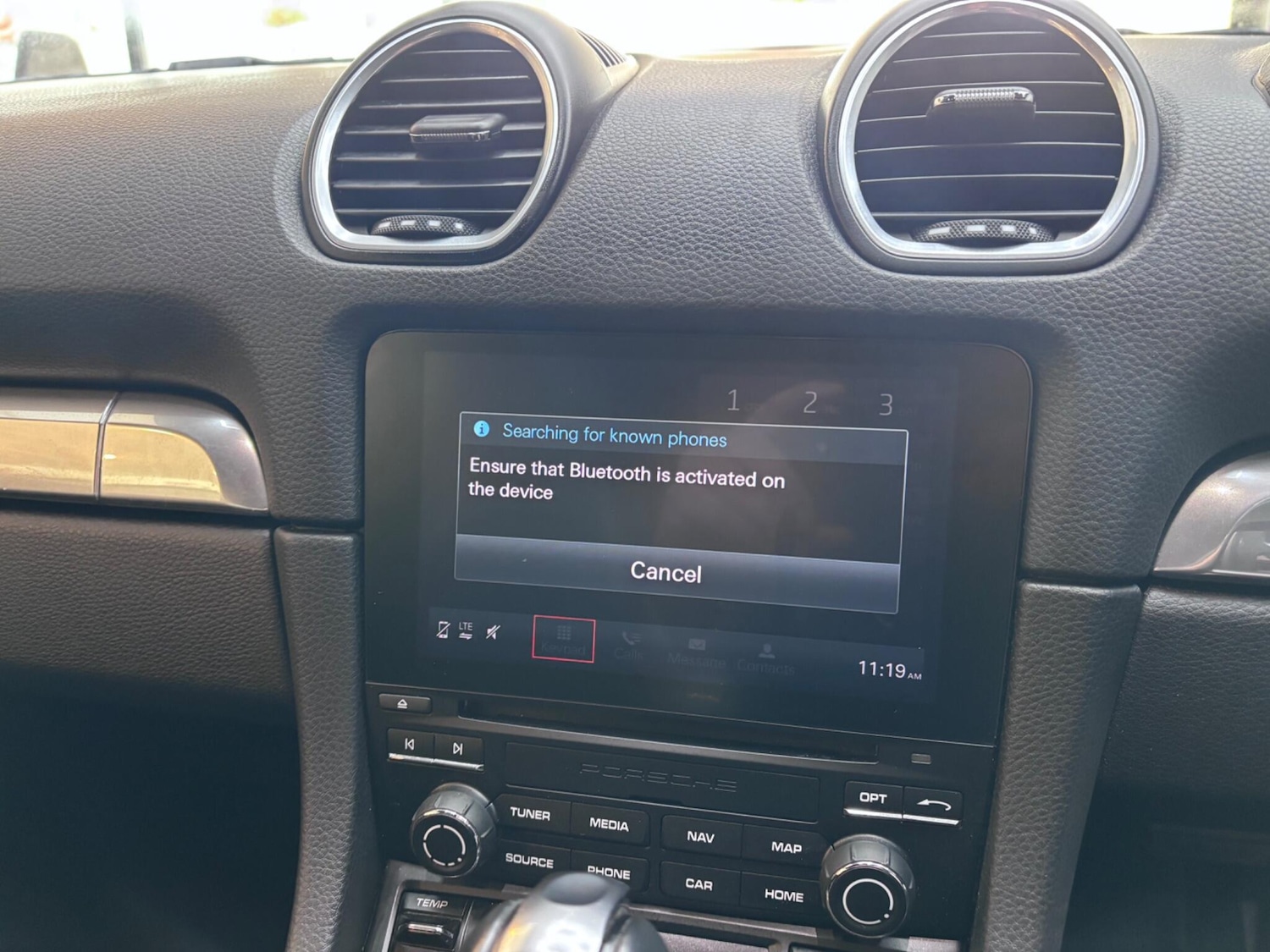 Used Porsche Cayman 2020 for sale - 76657378: Photo 40