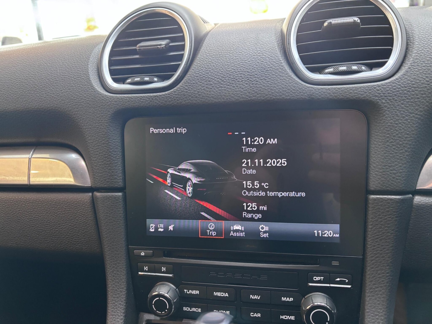 Used Porsche Cayman 2020 for sale - 76657378: Photo 44