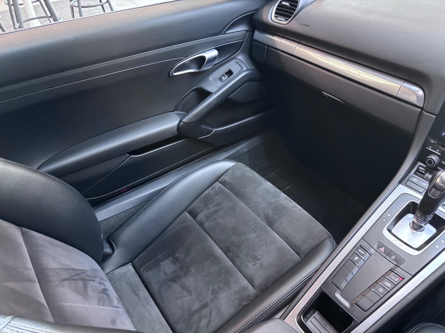 Used Porsche Cayman 2020 for sale - 76657378: Photo 53