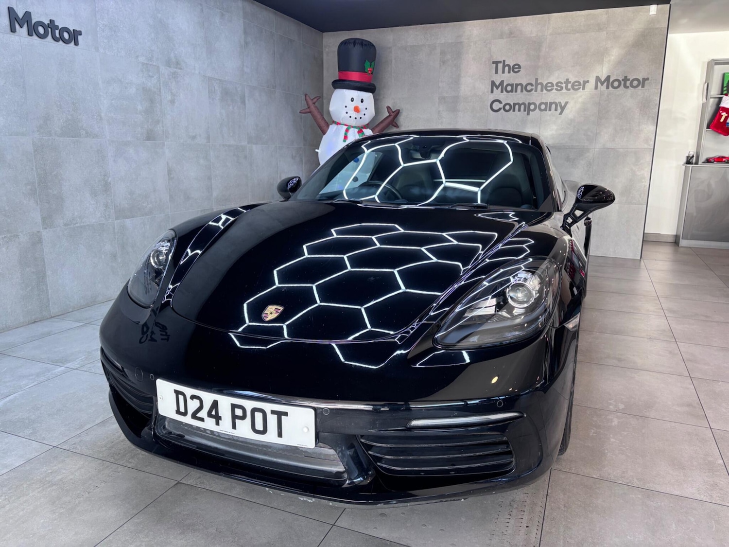 Used Porsche Cayman 2020 for sale - 76657378: Photo 6