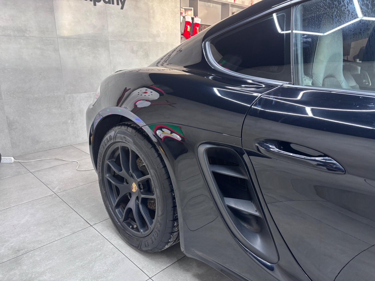 Used Porsche Cayman 2020 for sale - 76657378: Photo 71