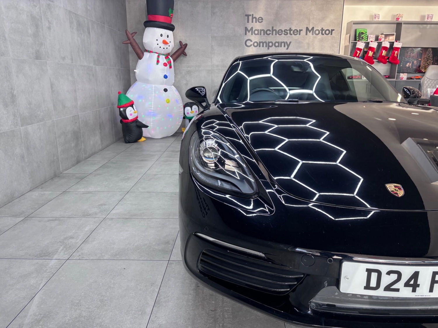 Used Porsche Cayman 2020 for sale - 76657378: Photo 8