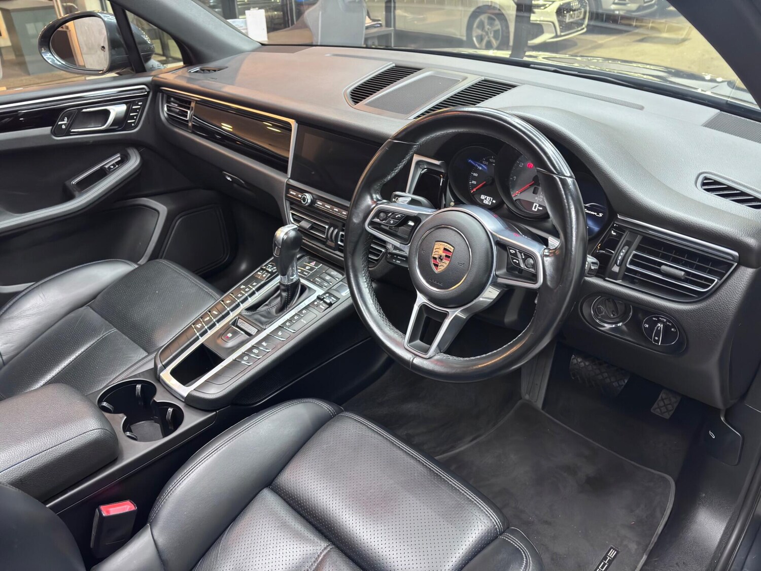 Used Porsche Macan 2019 for sale - 78020084: Photo 17