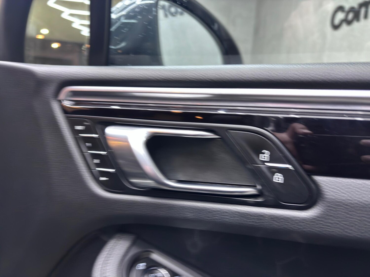 Used Porsche Macan 2019 for sale - 78020084: Photo 33