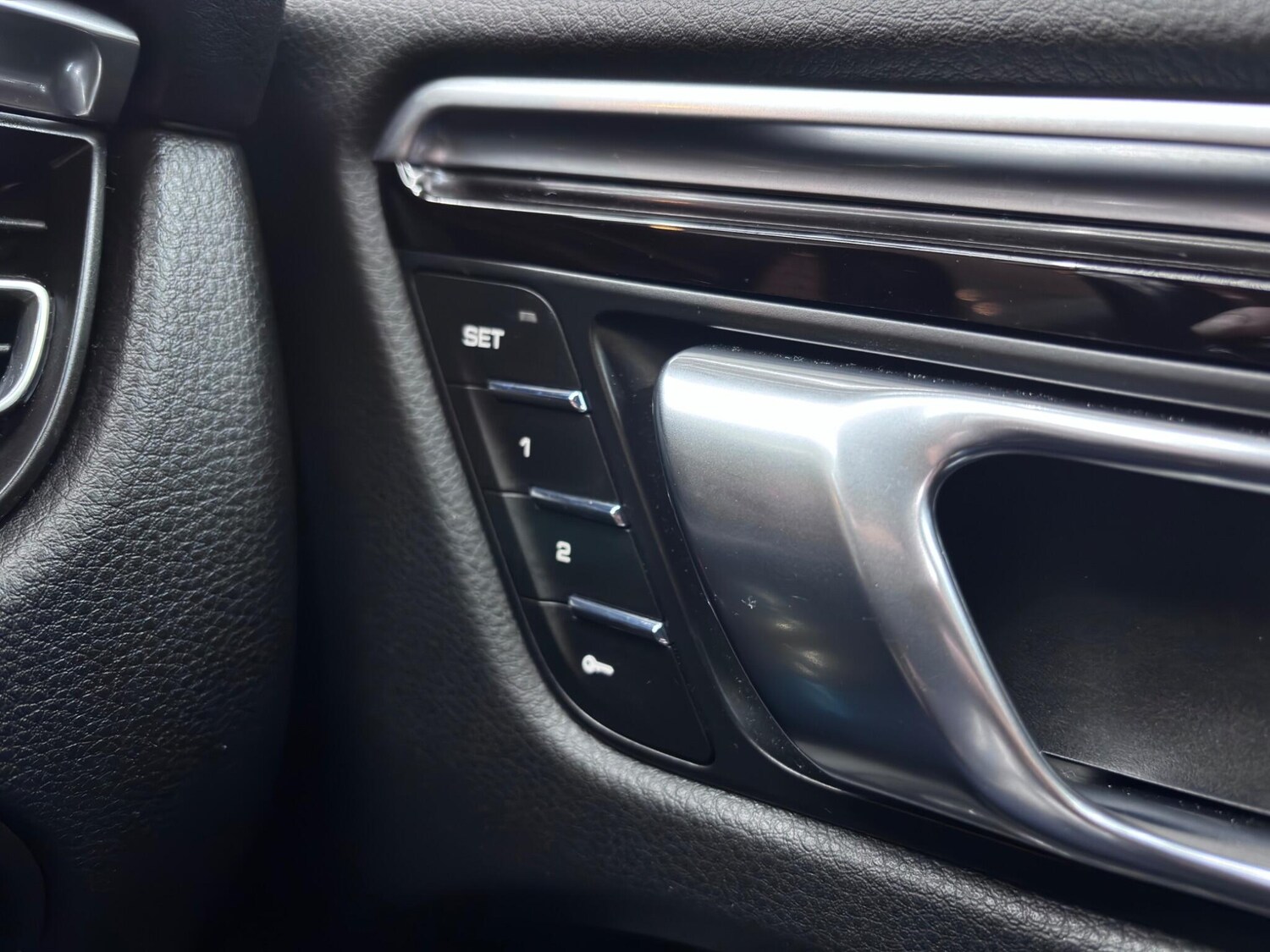 Used Porsche Macan 2019 for sale - 78020084: Photo 40