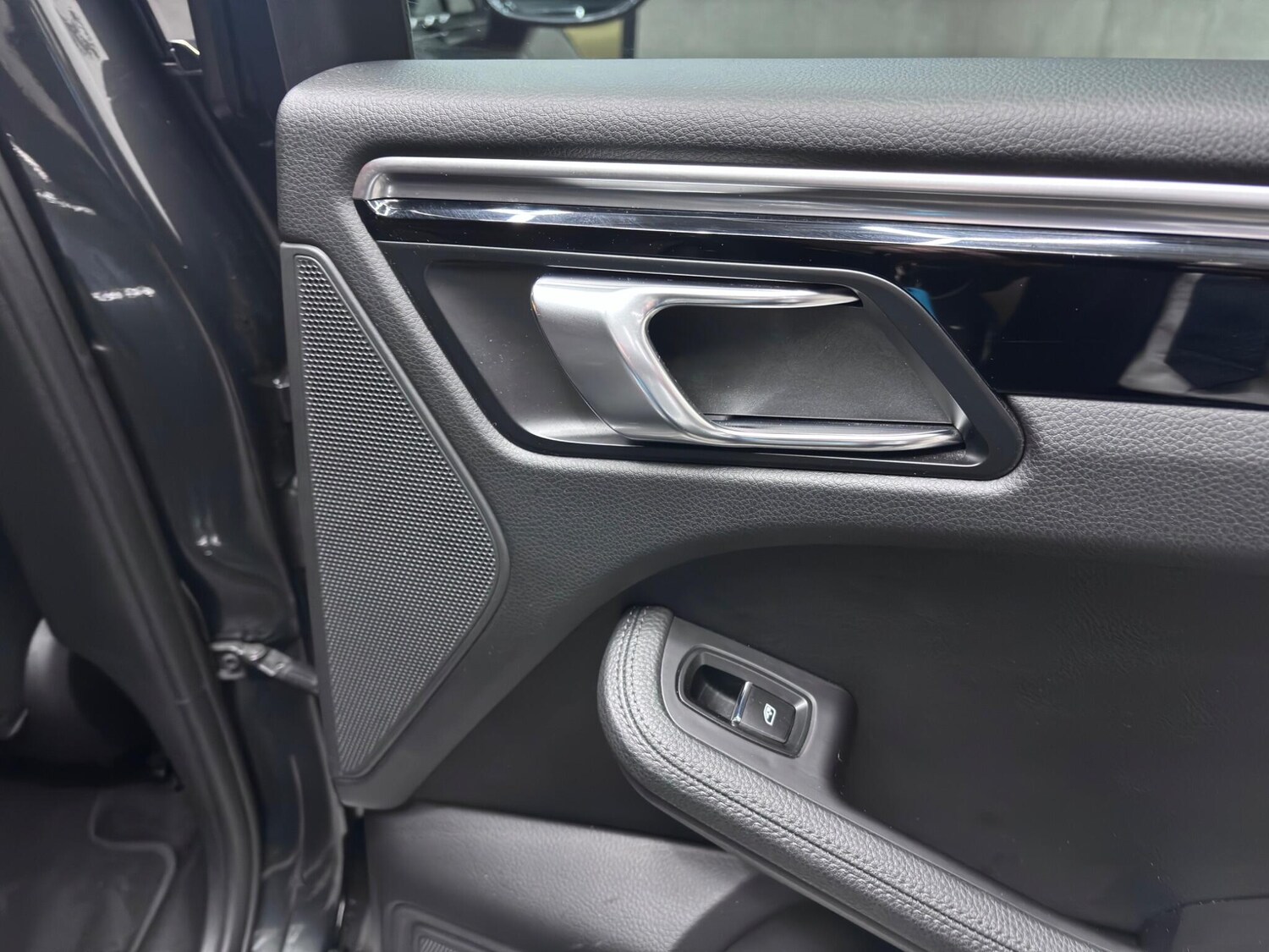 Used Porsche Macan 2019 for sale - 78020084: Photo 43