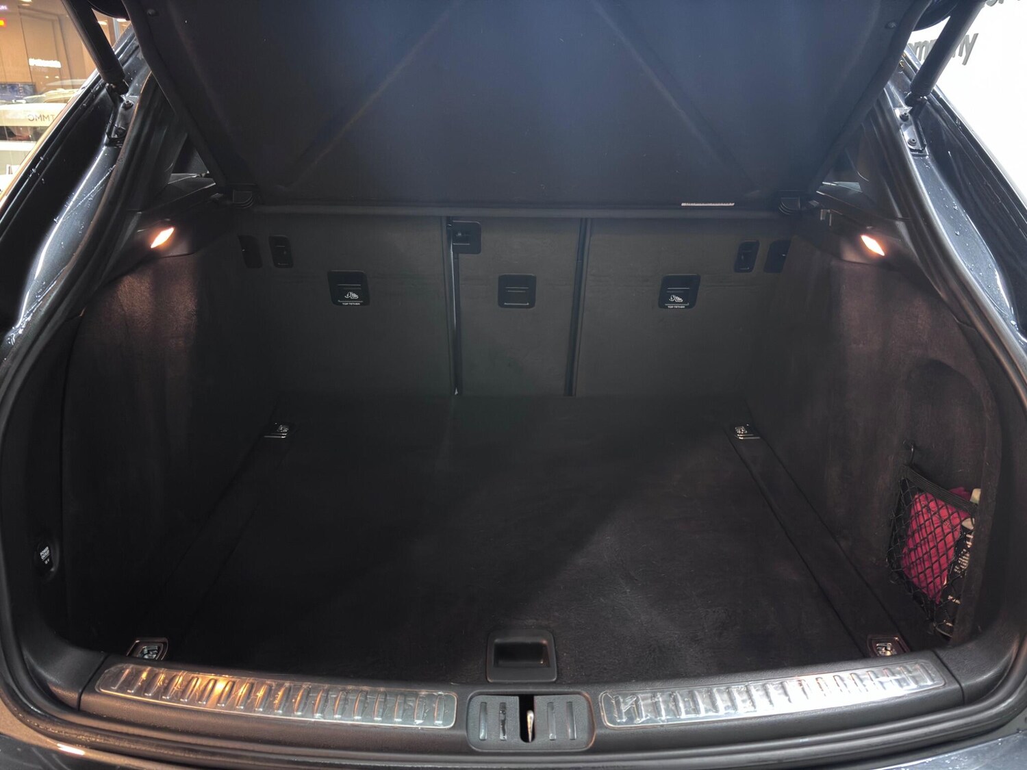 Used Porsche Macan 2019 for sale - 78020084: Photo 52