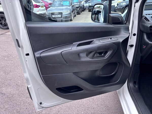 Used Vauxhall Combo 2020 for sale - 76260612: Photo 51