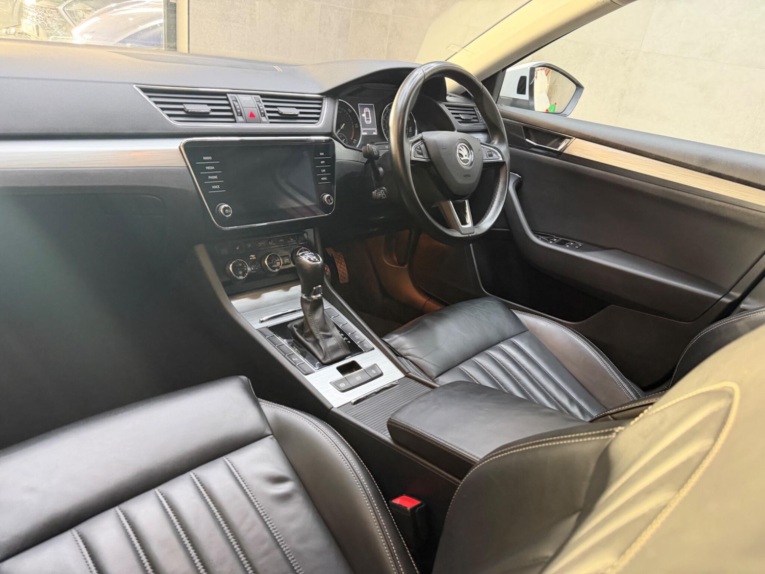 Used Skoda Superb for sale - 77016338: Photo 12