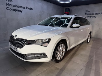 Used Skoda Superb 2020 for sale - 77016338: Photo