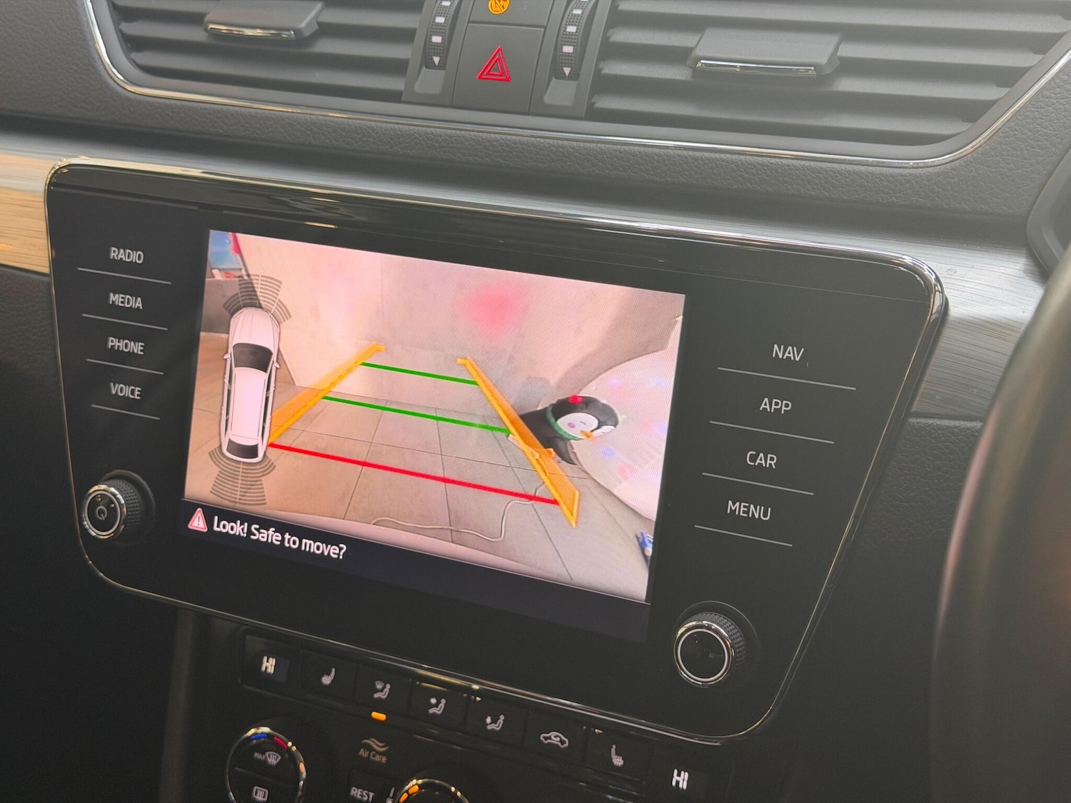 Used Skoda Superb for sale - 77016338: Photo 31