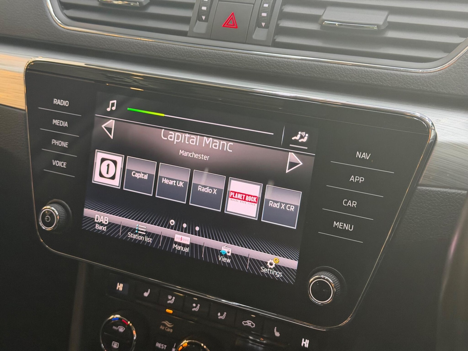 Used Skoda Superb for sale - 77016338: Photo 35