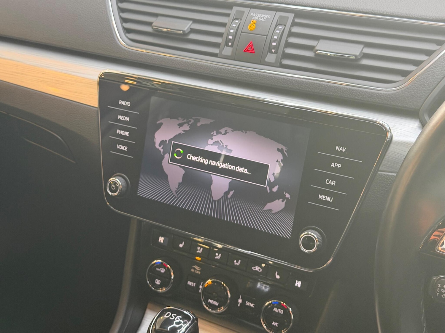 Used Skoda Superb for sale - 77016338: Photo 36