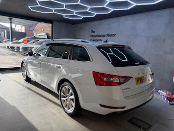 Used Skoda Superb 2020 for sale - 77016338: Photo