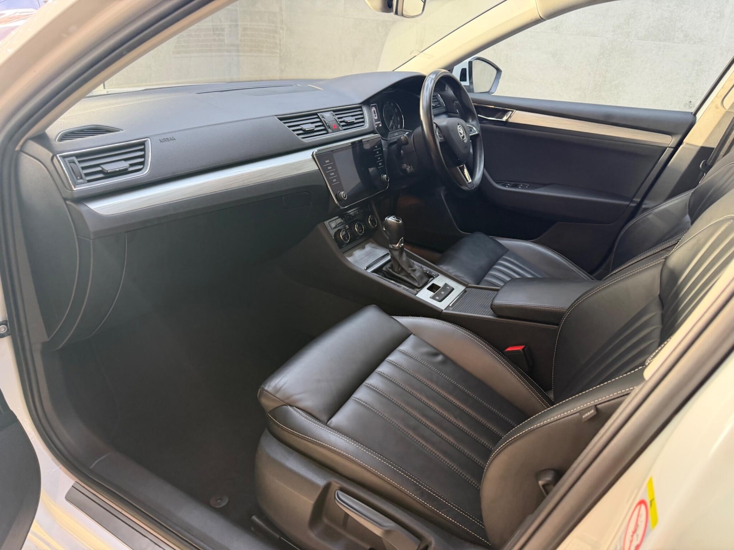 Used Skoda Superb for sale - 77016338: Photo 41