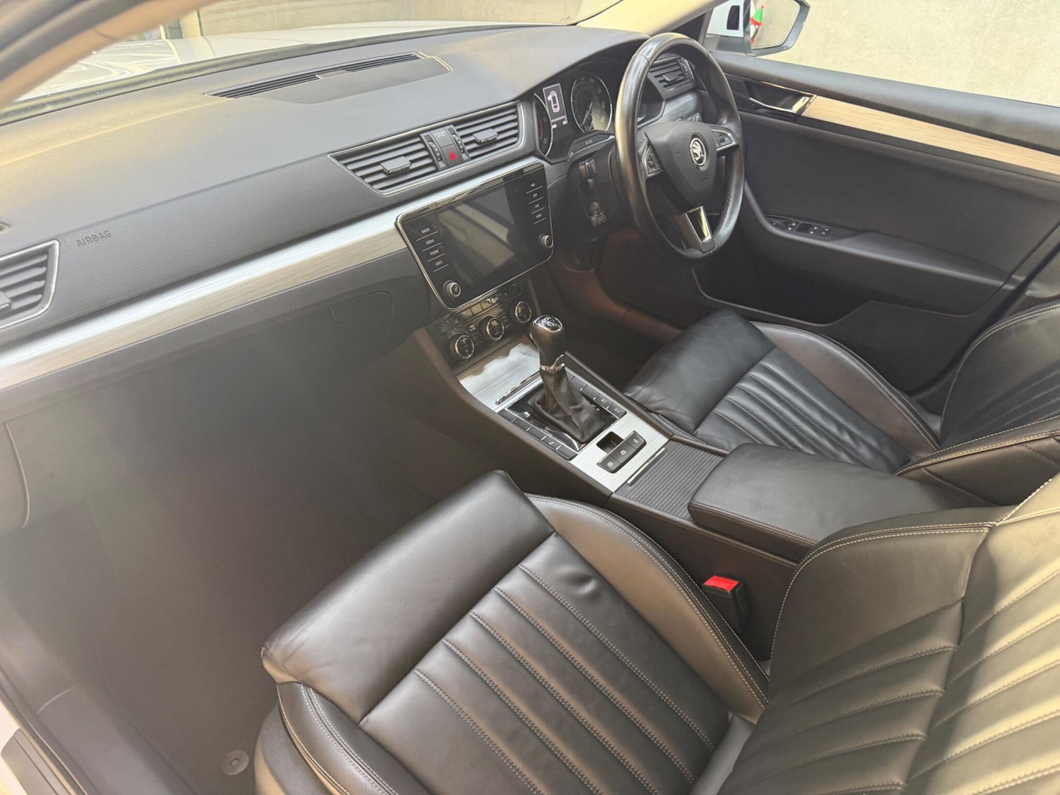 Used Skoda Superb for sale - 77016338: Photo 42