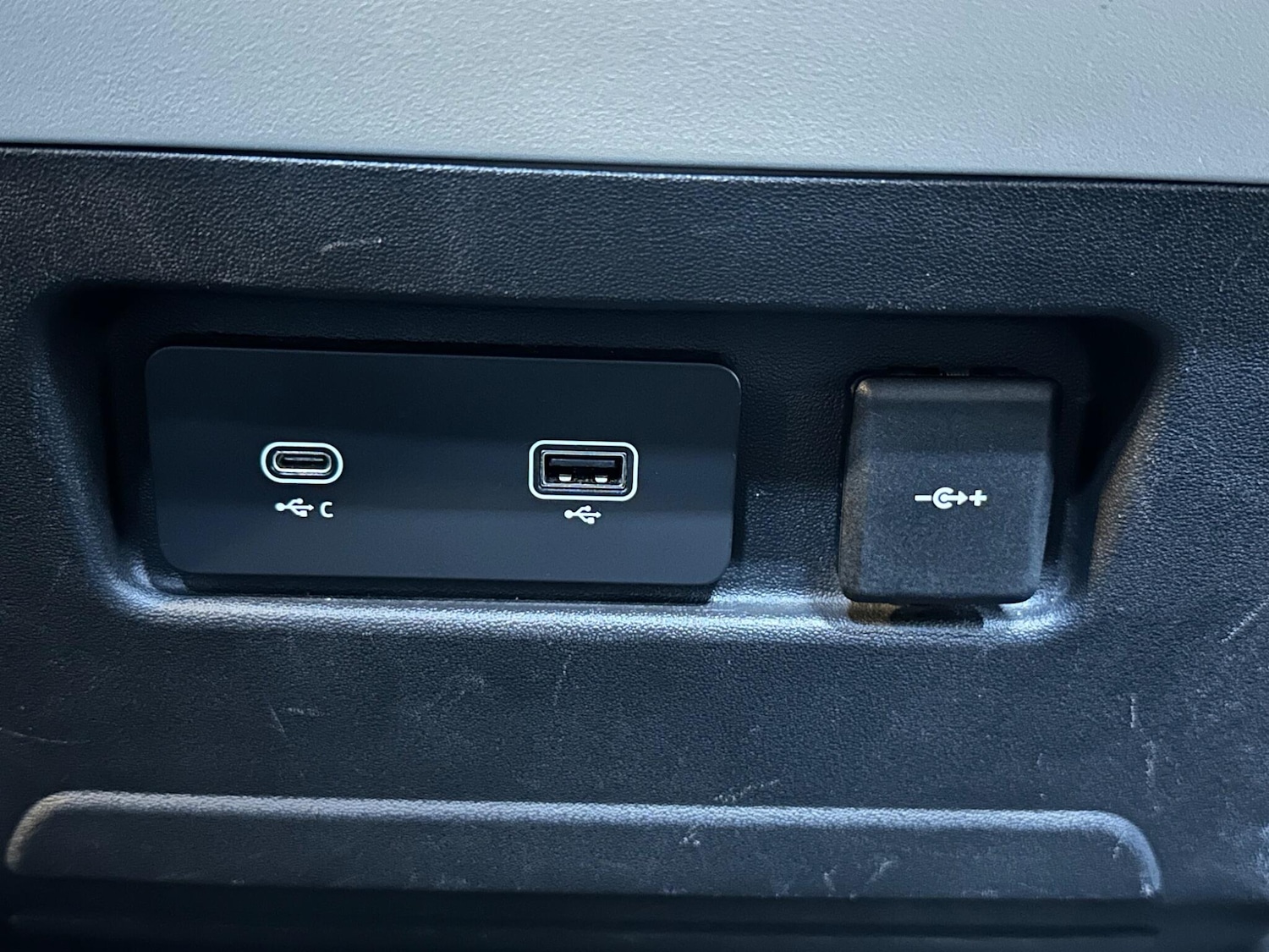 Used Land Rover Defender 2021 for sale - 78020316: Photo 19