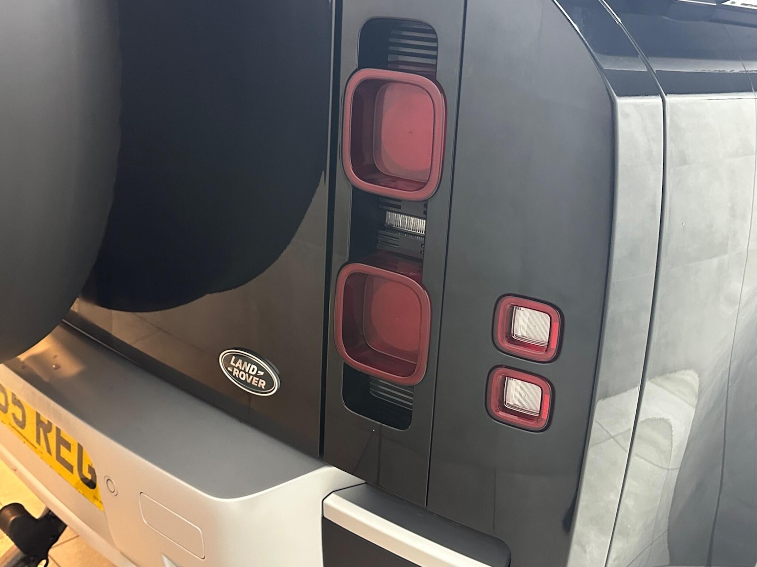 Used Land Rover Defender 2021 for sale - 78020316: Photo 72