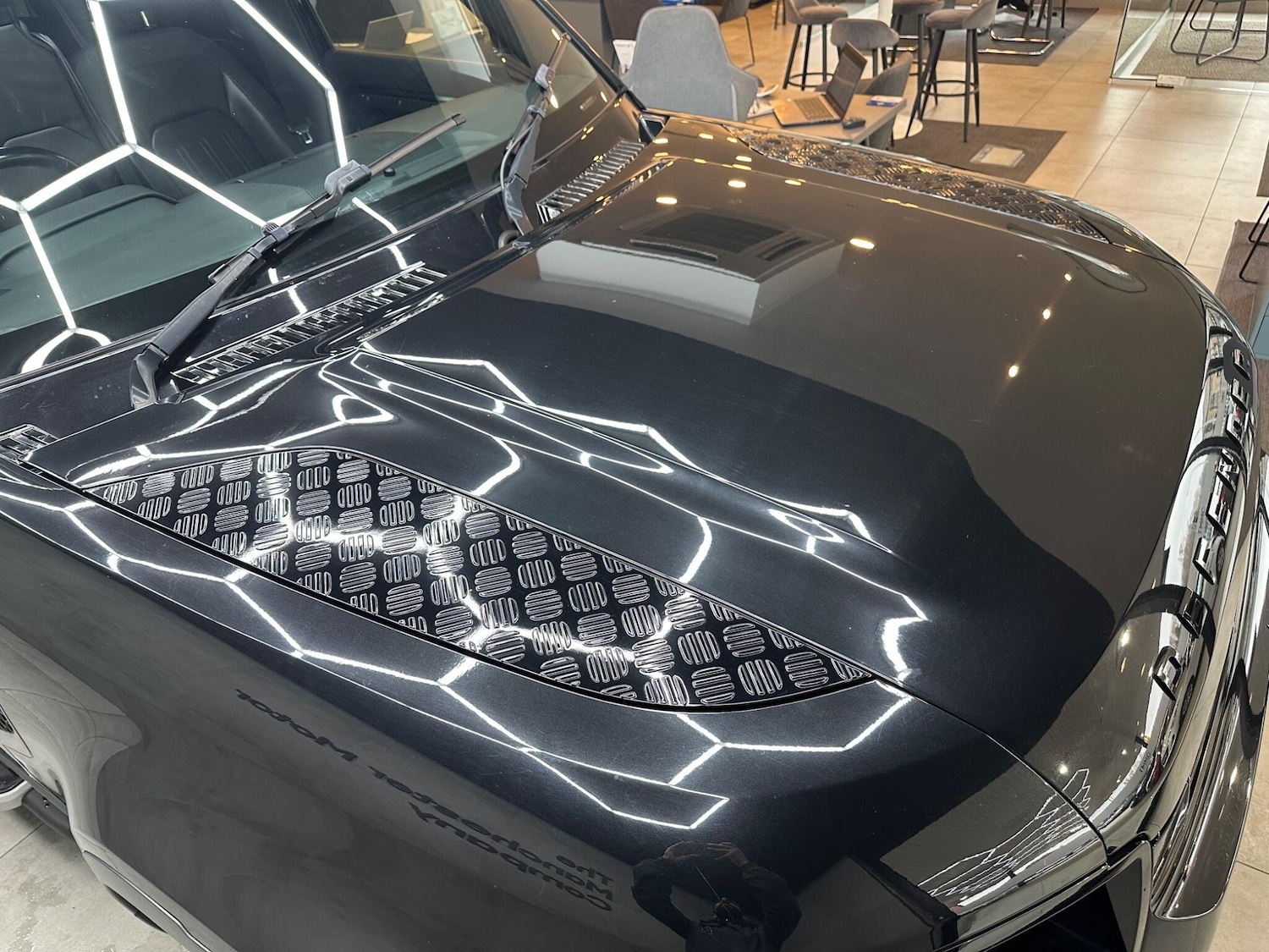 Used Land Rover Defender 2021 for sale - 78020316: Photo 76