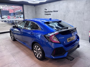 Used Honda Civic 2018 for sale - 76671599: Photo