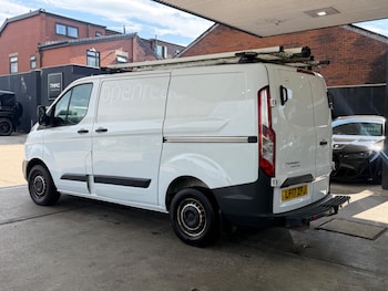 Used Ford Transit Custom 2017 for sale - 79169158: Photo