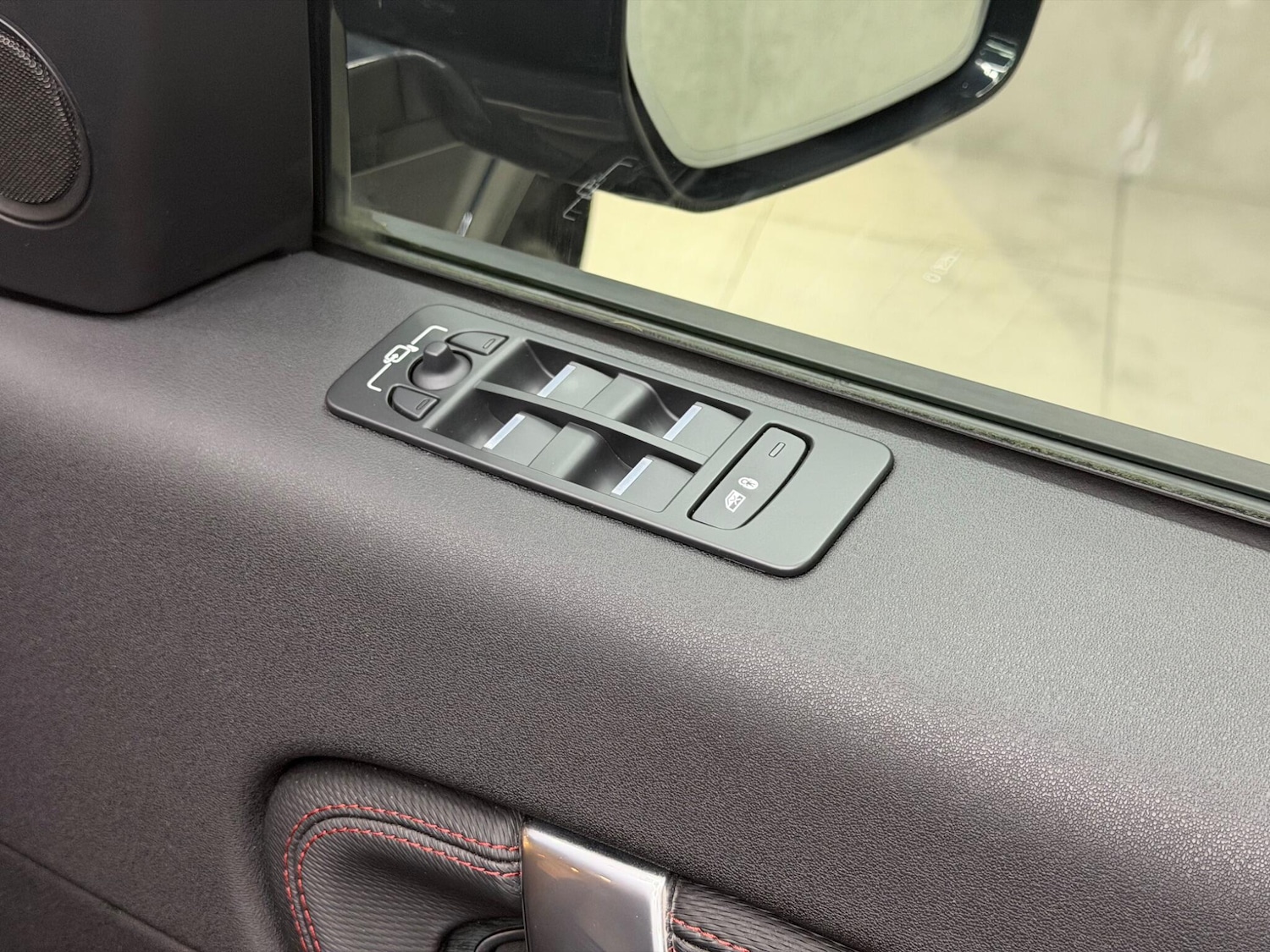 Used Land Rover Discovery Sport for sale - 78135614: Photo 32