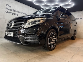 Used Mercedes-Benz V-Class 2017 for sale - 77315236: Photo