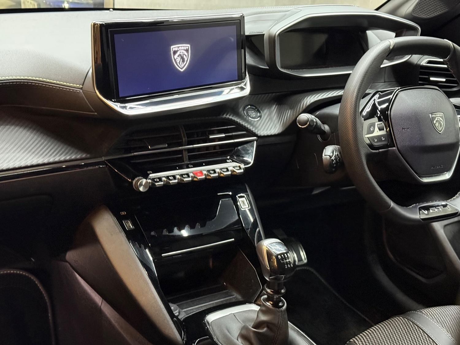 Used Peugeot 208 2024 for sale - 76942623: Photo 10