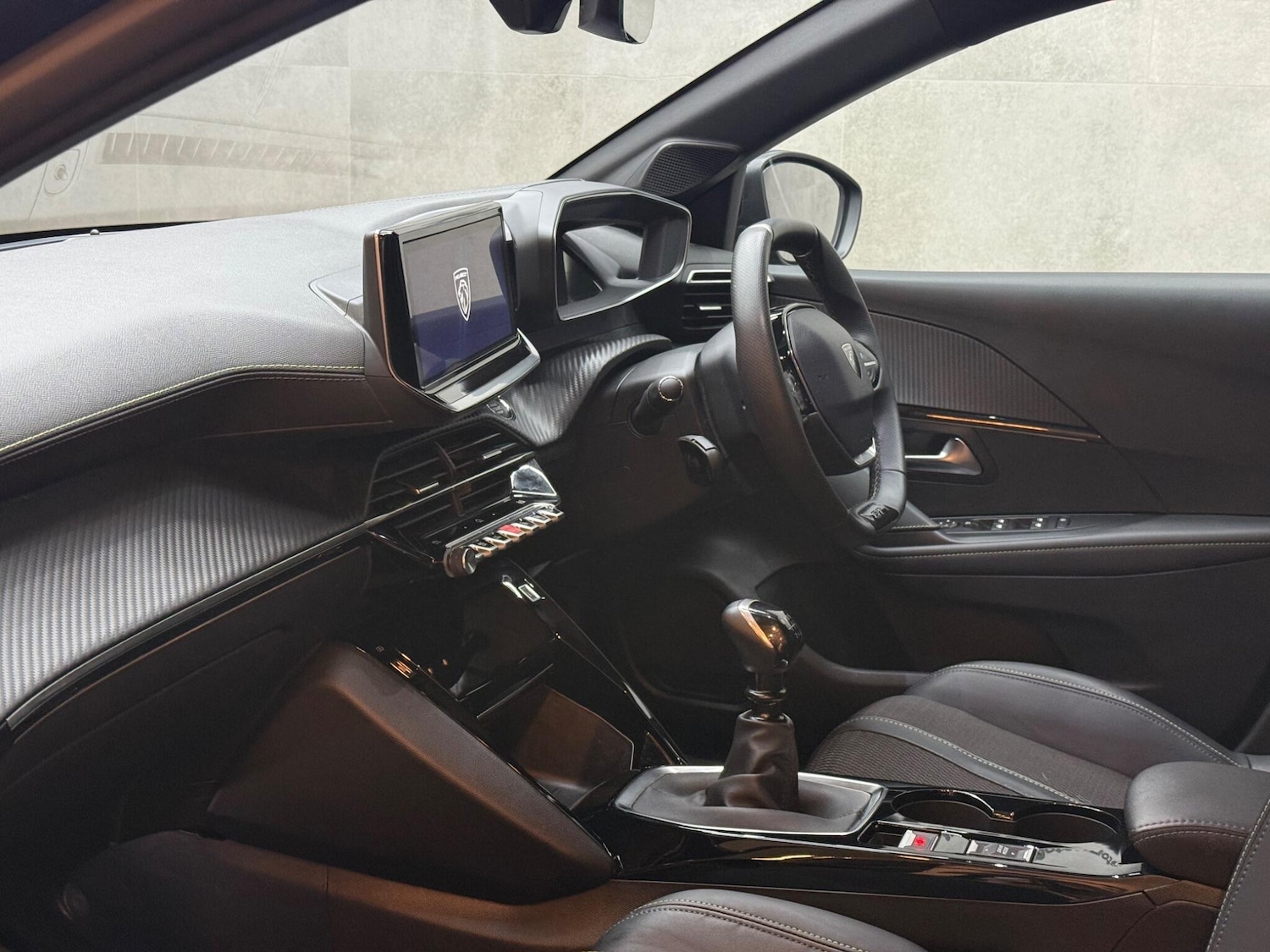 Used Peugeot 208 2024 for sale - 76942623: Photo 13