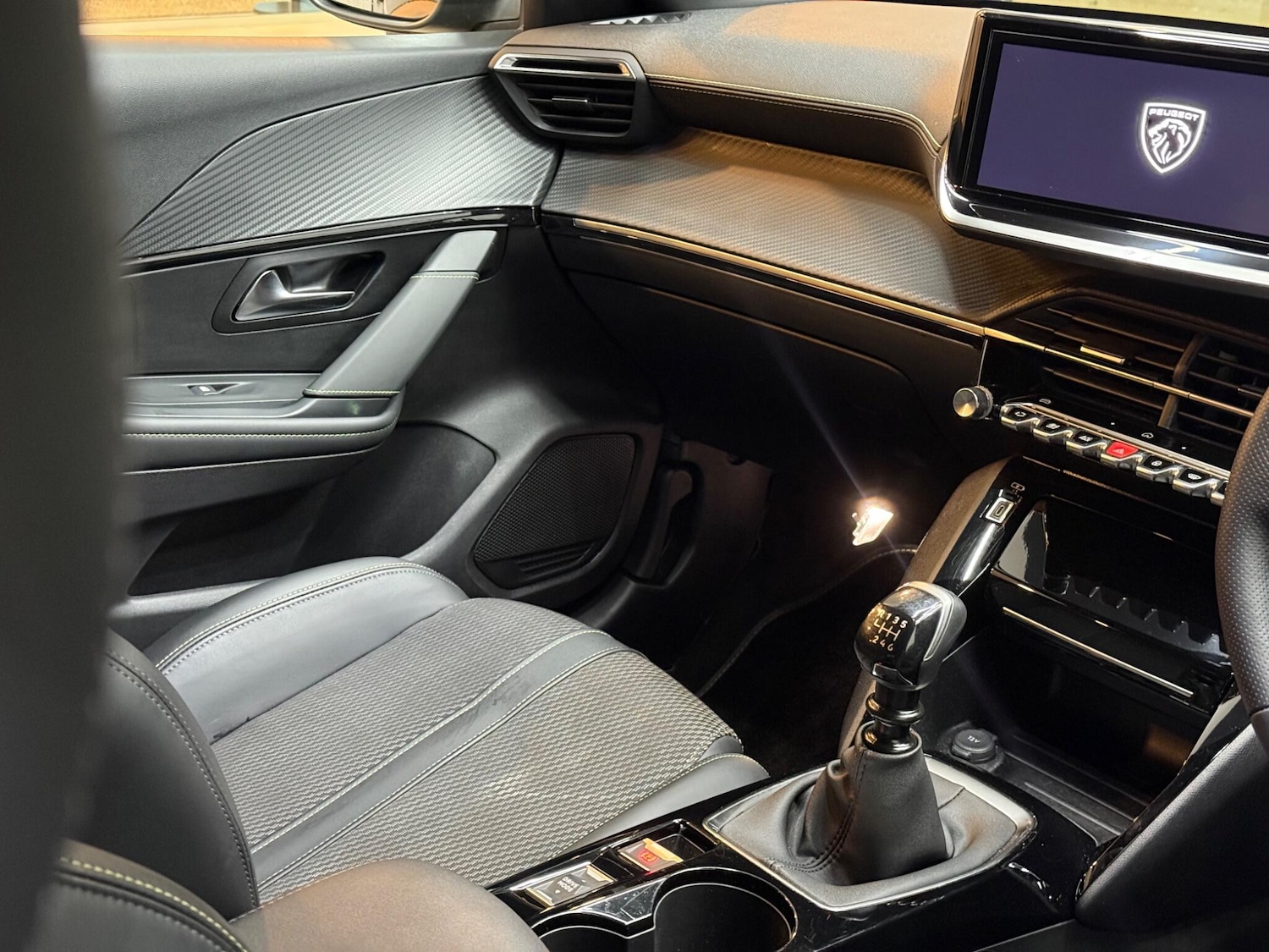 Used Peugeot 208 2024 for sale - 76942623: Photo 19