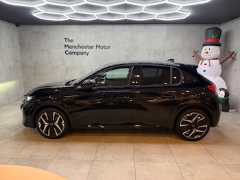 Used Peugeot 208 2024 for sale - 76942623: Photo