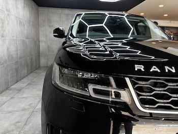 Used Land Rover Range Rover Sport 2018 for sale - 78127758: Photo