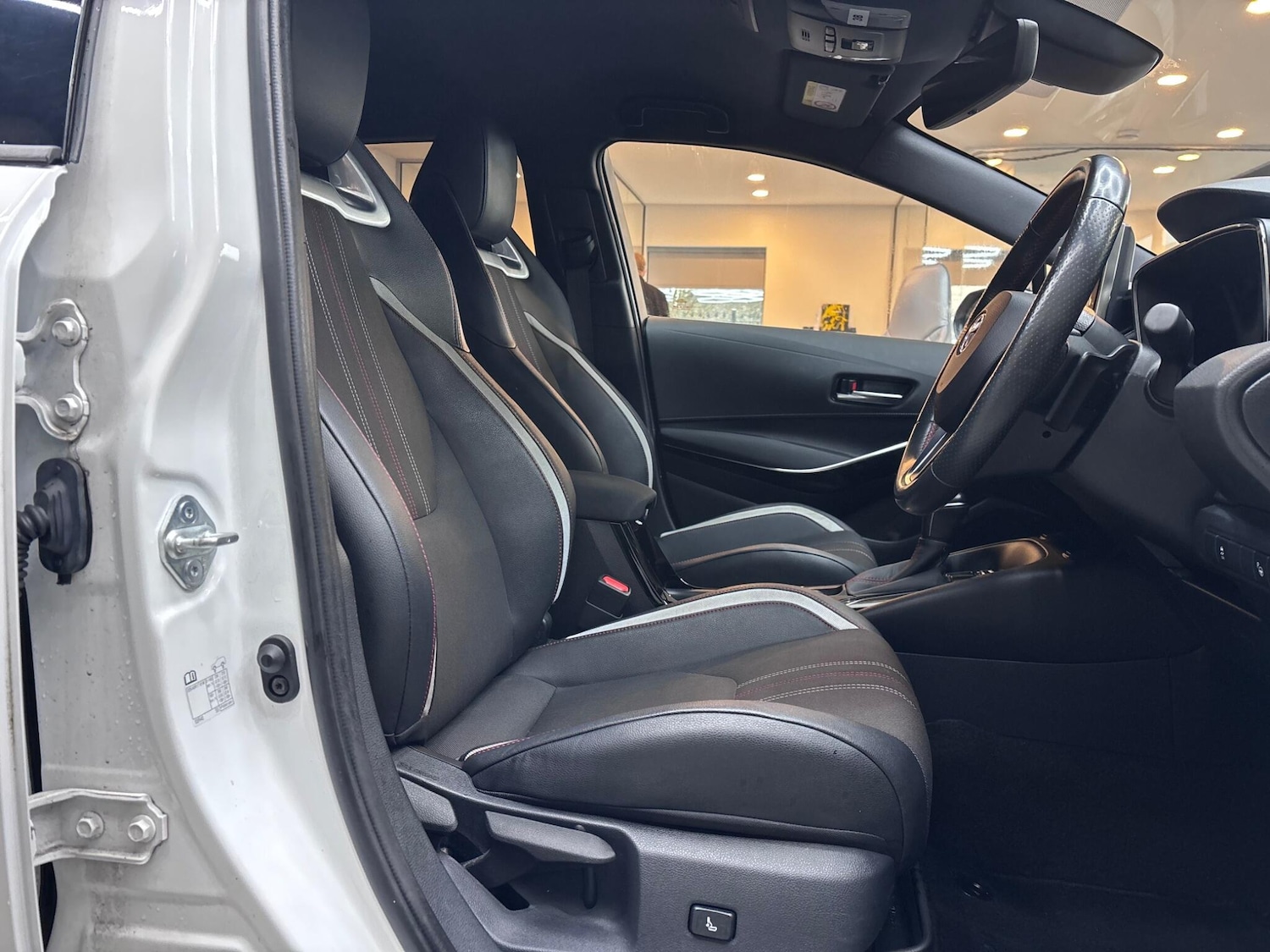 Used Toyota Corolla 2020 for sale - 77633396: Photo 17