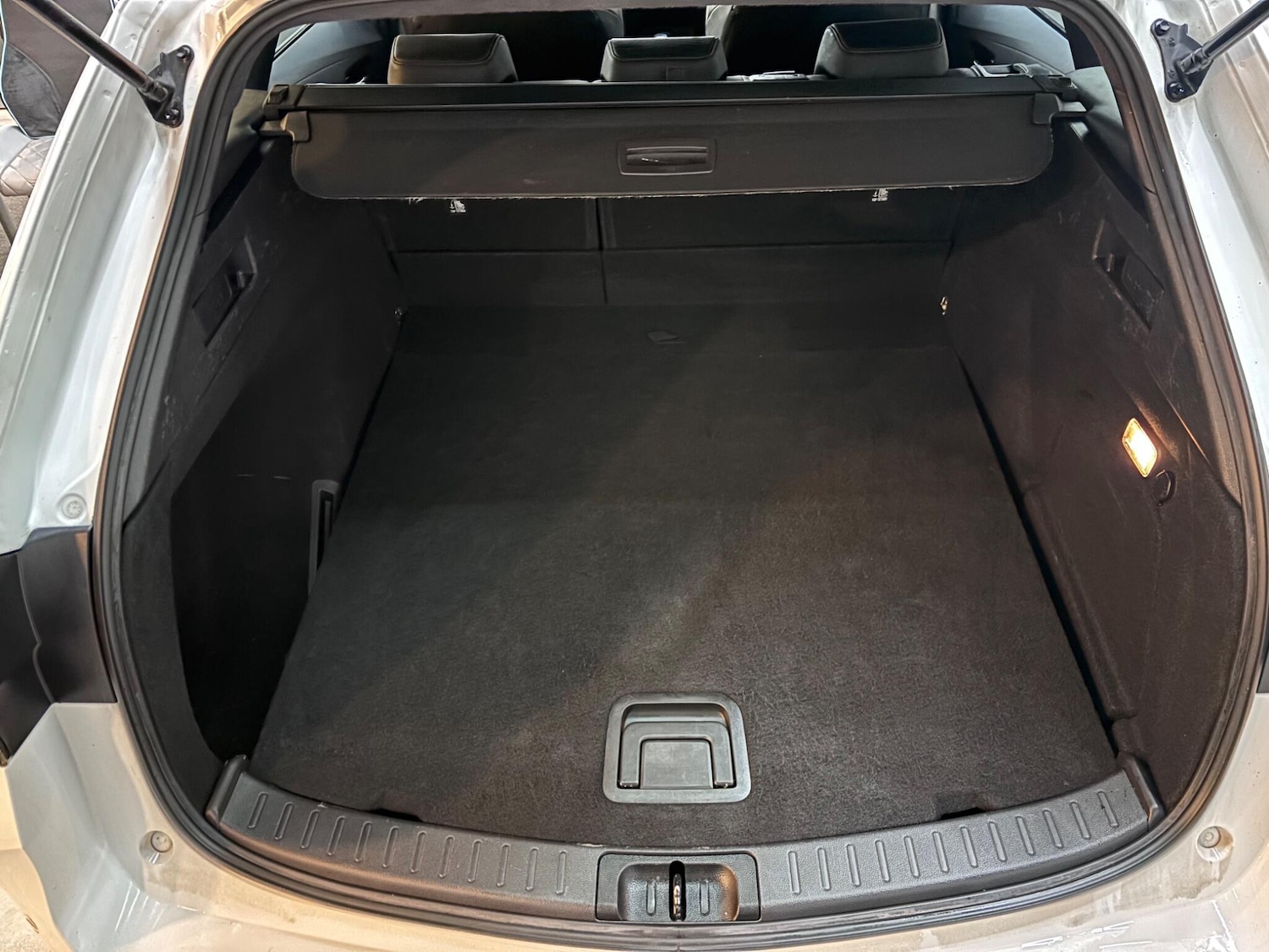 Used Toyota Corolla 2020 for sale - 77633396: Photo 41