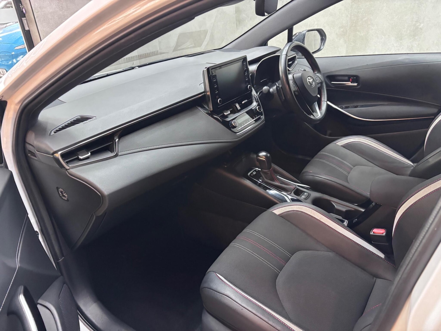 Used Toyota Corolla 2020 for sale - 77633396: Photo 44