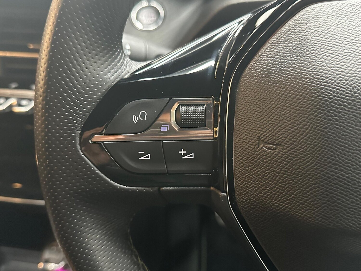 Used Peugeot 208 2023 for sale - 78020155: Photo 19