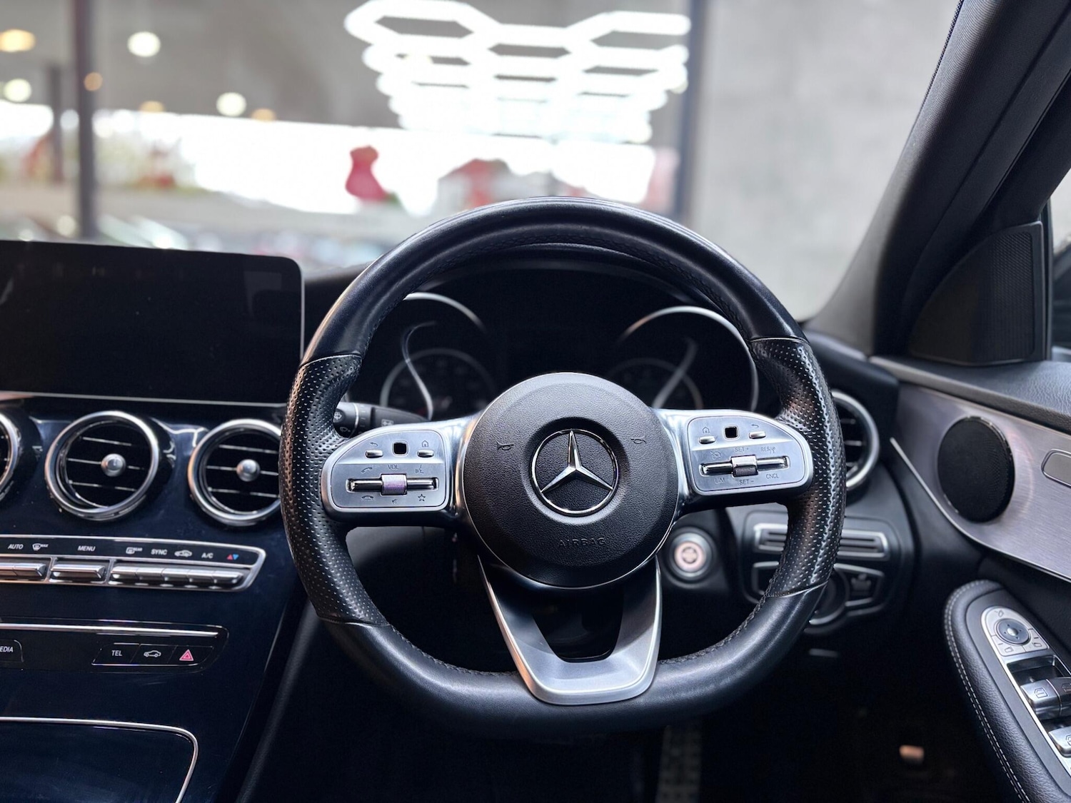 Used Mercedes-Benz C Class 2019 for sale - 76584618: Photo 50