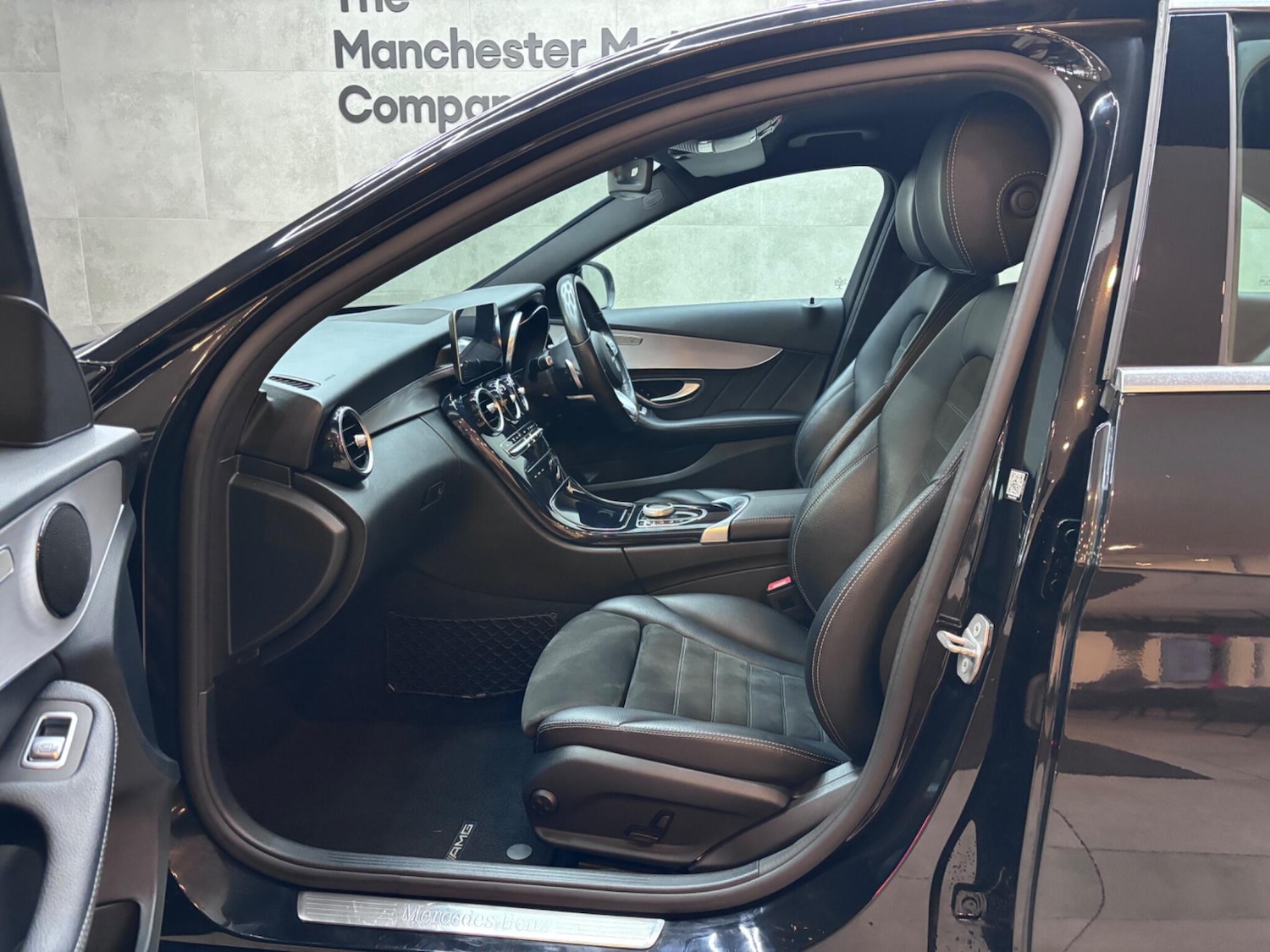 Used Mercedes-Benz C Class 2019 for sale - 76584618: Photo 53