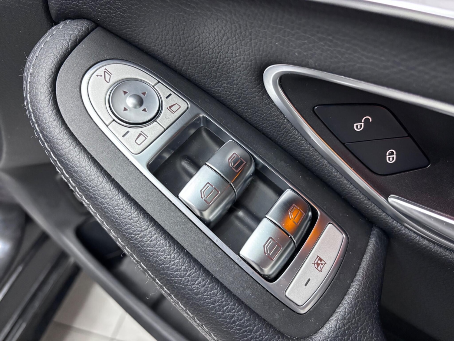 Used Mercedes-Benz C Class 2019 for sale - 76584618: Photo 69