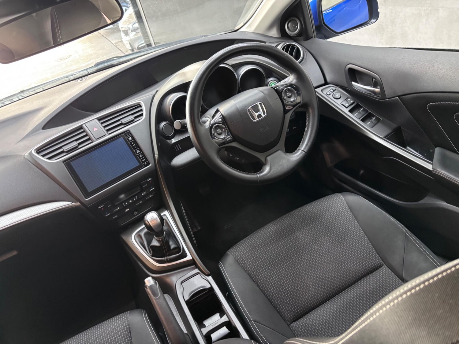 Used Honda Civic 2016 for sale - 77671108: Photo 12