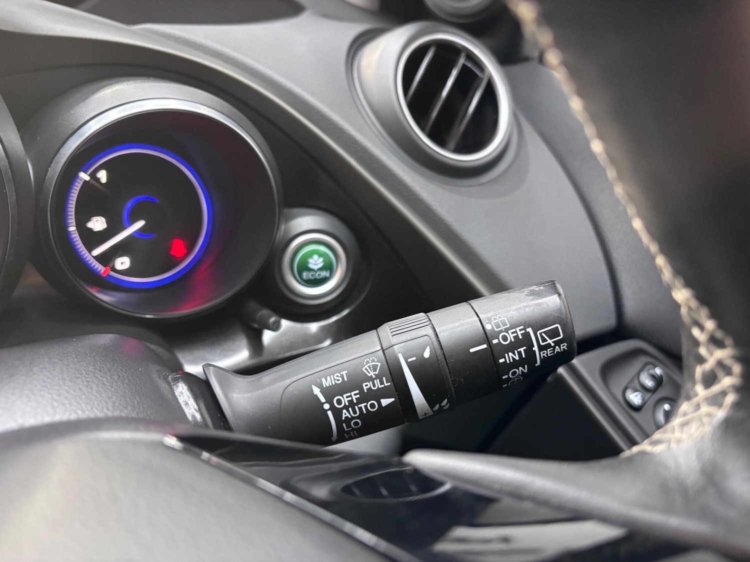 Used Honda Civic 2016 for sale - 77671108: Photo 24