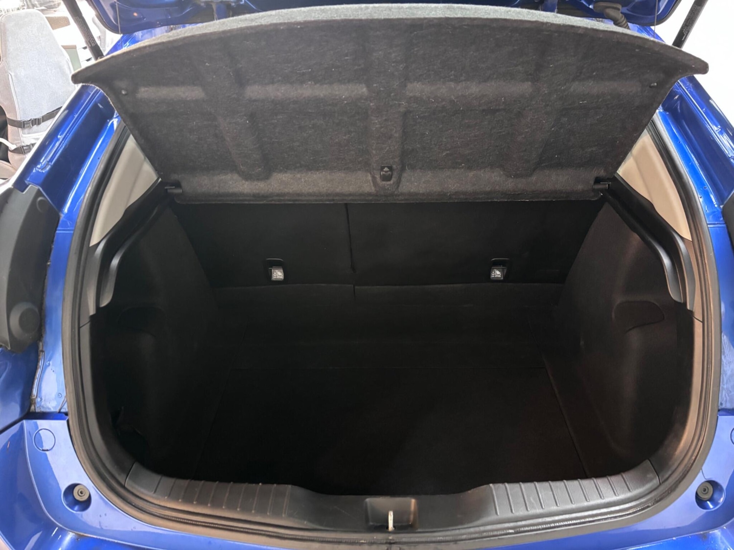 Used Honda Civic 2016 for sale - 77671108: Photo 46