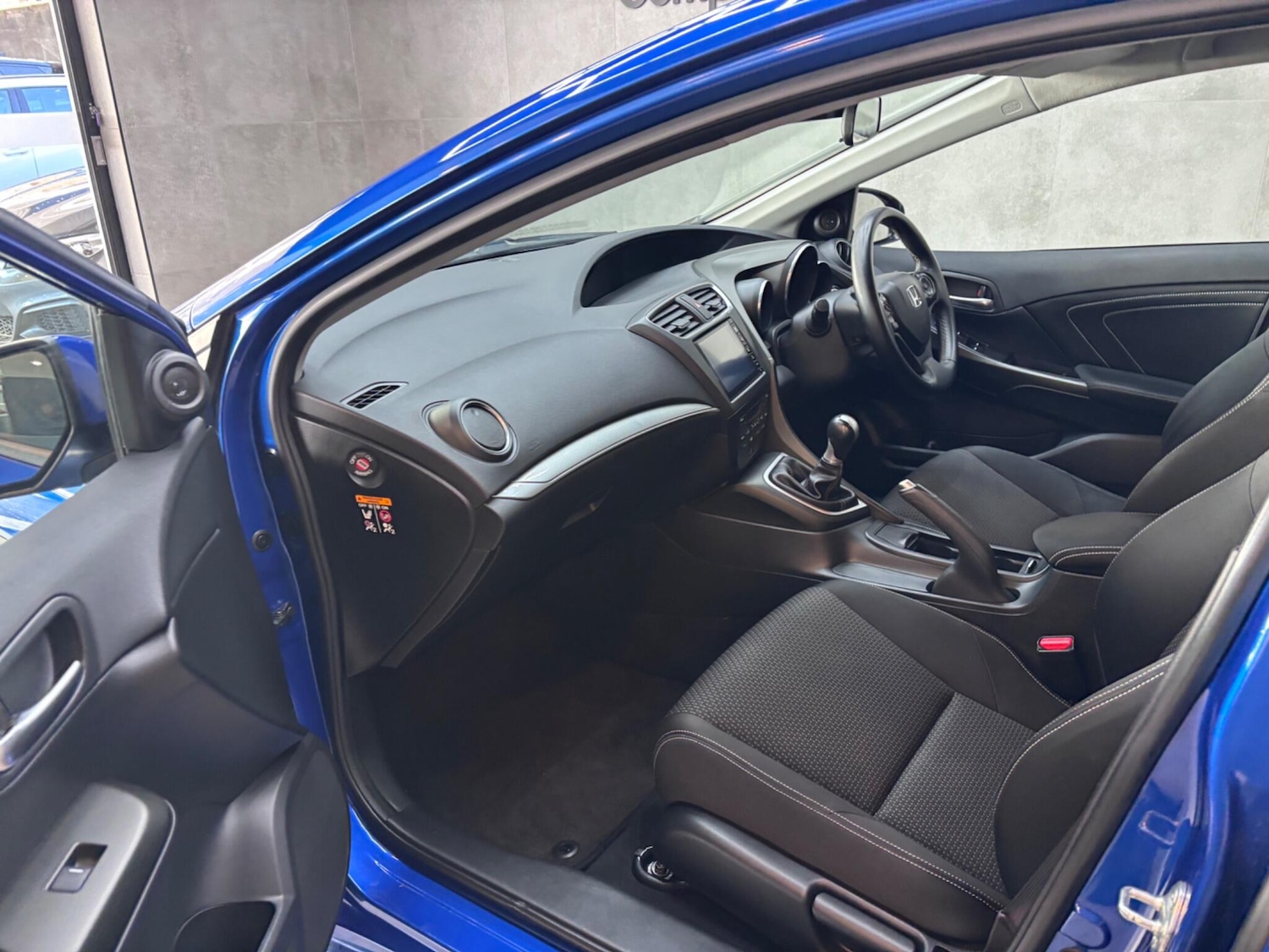 Used Honda Civic 2016 for sale - 77671108: Photo 50