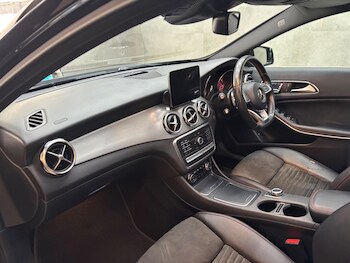 Used Mercedes-Benz GLA 2017 for sale - 78481399: Photo