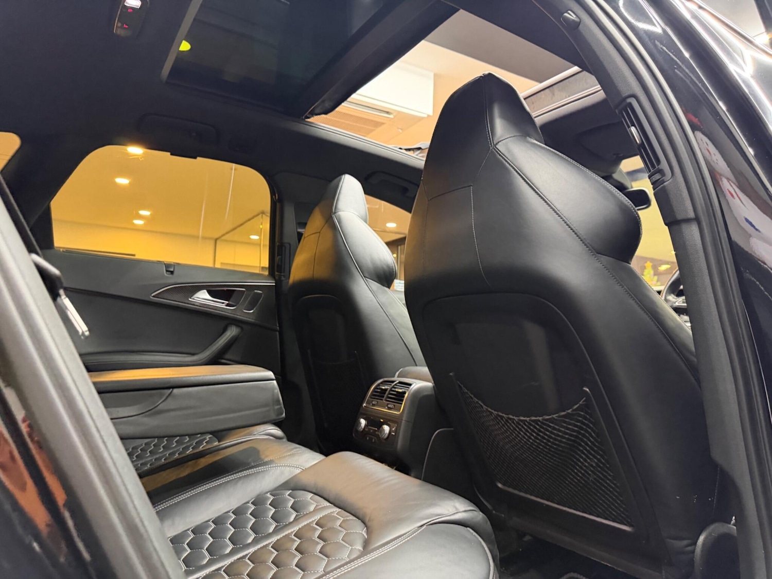 Used Audi RS6 2014 for sale - 77993449: Photo 20