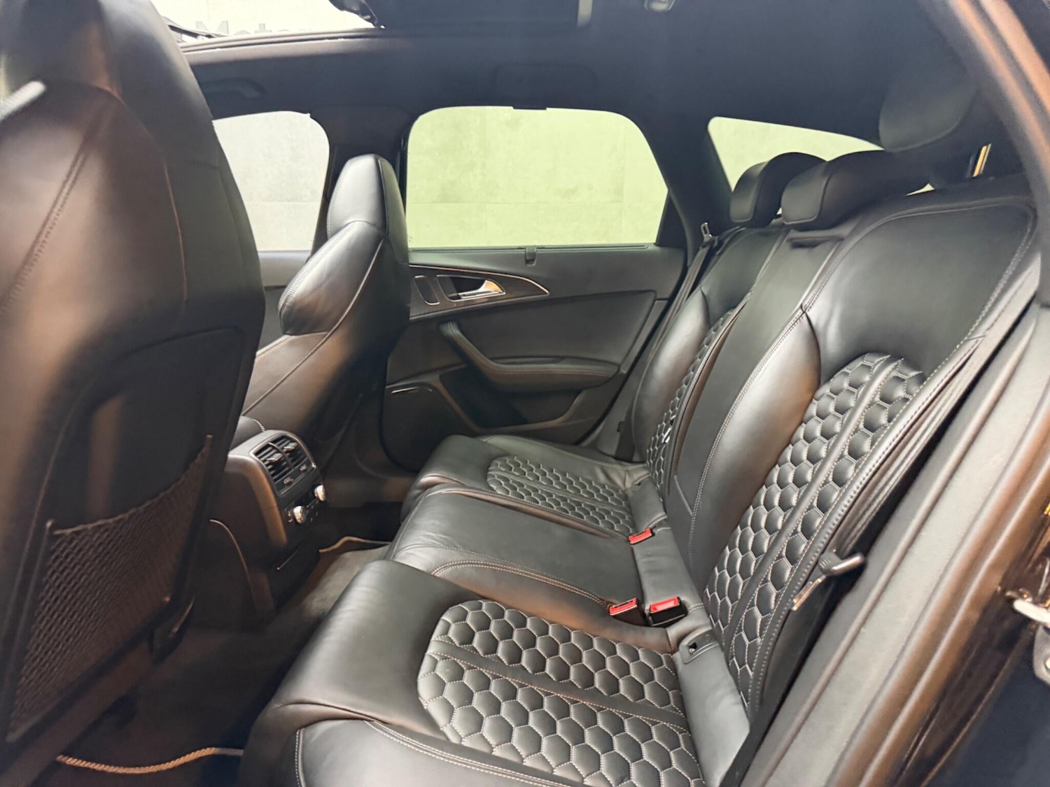 Used Audi RS6 2014 for sale - 77993449: Photo 24