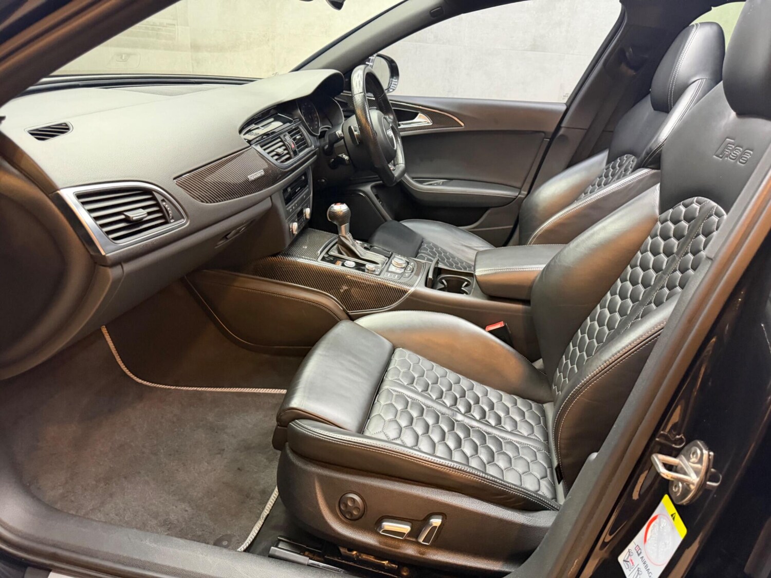 Used Audi RS6 2014 for sale - 77993449: Photo 62