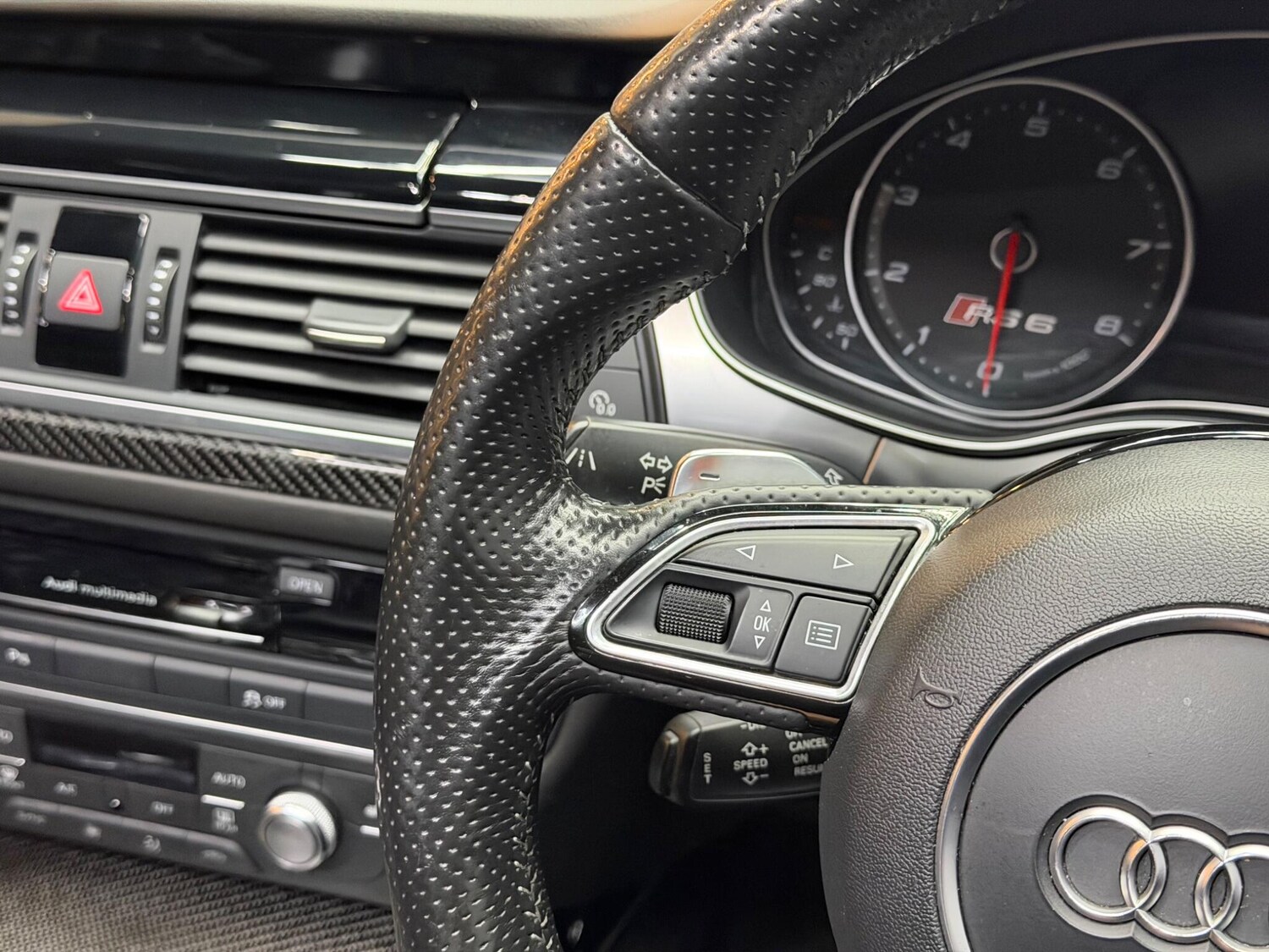 Used Audi RS6 2014 for sale - 77993449: Photo 75