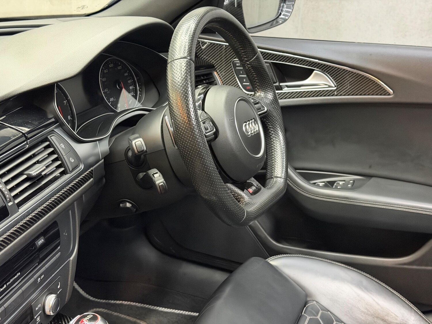 Used Audi RS6 2014 for sale - 77993449: Photo 90