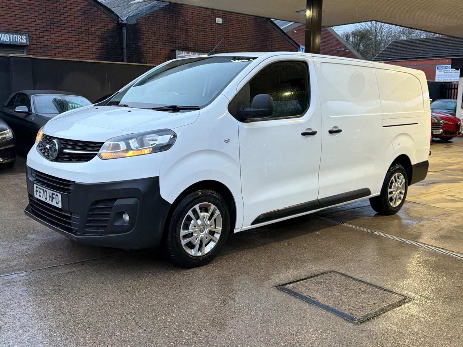 Used Vauxhall Vivaro for sale - 77753675: Photo 13